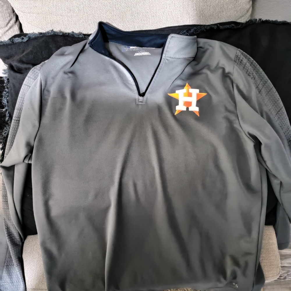 COPY - MLB Merchandise Houston Astros pullover